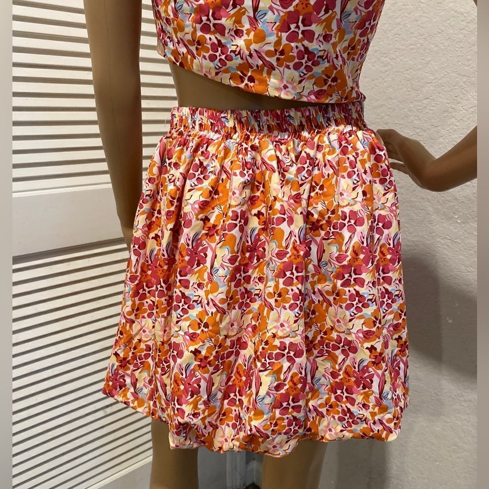 NWOT Adorable SHEIN mini skirt /dress - Picture 3 of 11